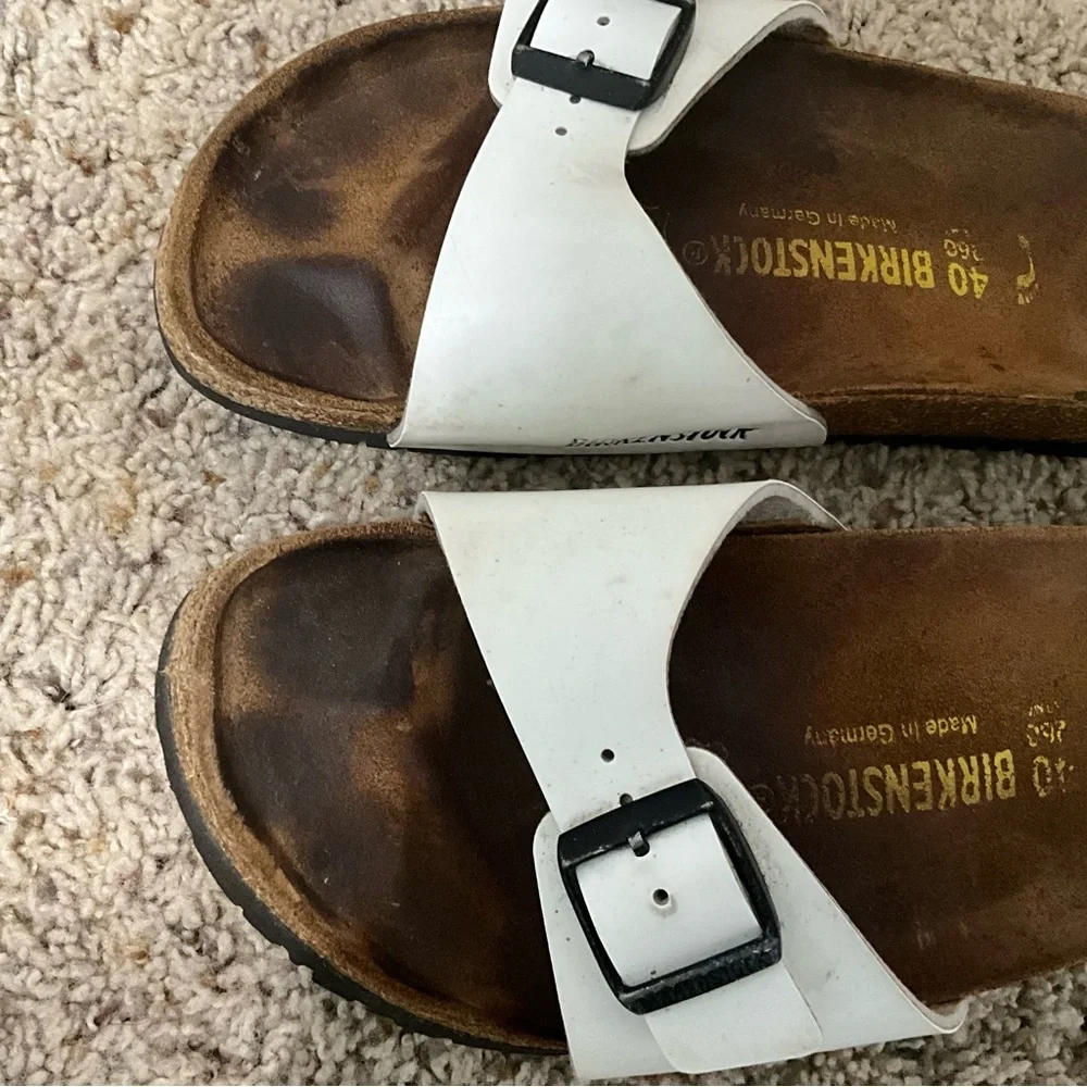 Birkenstock White Sandals with Buckles women’s 40 - Picture 12 of 15